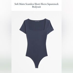 NWT Abercrombie & Fitch Soft Matte Seamless Shortsleeved Square neck Bodysuit
